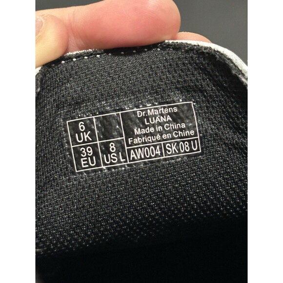 Dr. Martens Luana Boots Women Size 8 White Leather Round Toe Lace Up Combat - Picture 8 of 8